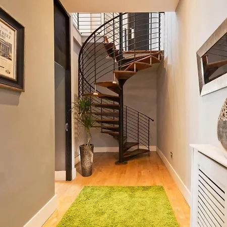 Appartement Beautiful, Large 4 Bedroom Centre Townhouse